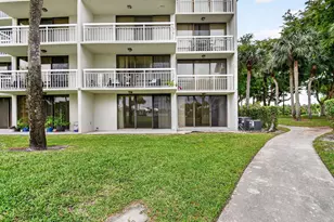 2461 Village Blvd, West Palm Beach, FL 33409 - Photo 42