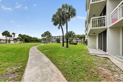 2461 Village Boulevard #101, West Palm Beach, FL 33409 - Photo 40