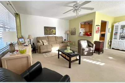 93 Coventry D #93, West Palm Beach, FL 33417 - Photo 2