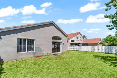 5169 Prairie Dunes Village Circle, Lake Worth, FL 33463 - Photo 30