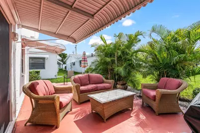 1802 SW 13th Avenue, Boynton Beach, FL 33426 - Photo 20