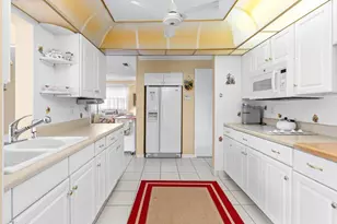 1802 SW 13th Ave, Boynton Beach, FL 33426 - Photo 10