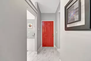 10927 Dolphin Palm Ct, Boynton Beach, FL 33437 - Photo 2