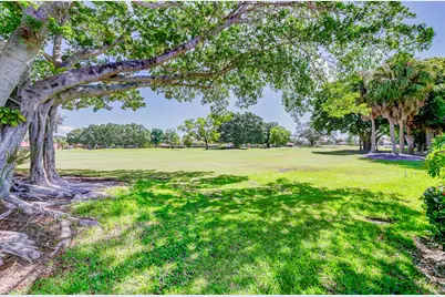 118 Monterey Pointe Drive, Palm Beach Gardens, FL 33418 - Photo 2