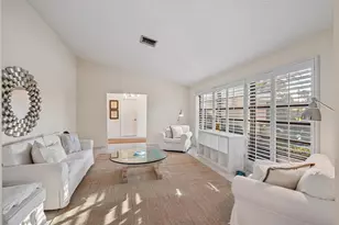 970 Orchid Ln, Gulf Stream, FL 33483 - Photo 12