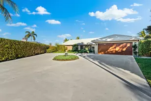 970 Orchid Ln, Gulf Stream, FL 33483 - Photo 10