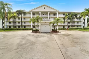 6181 Balboa Cir, Boca Raton, FL 33433 - Photo 8