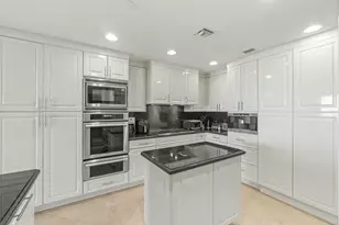 200 E Palmetto Park Rd, Boca Raton, FL 33432 - Photo 2