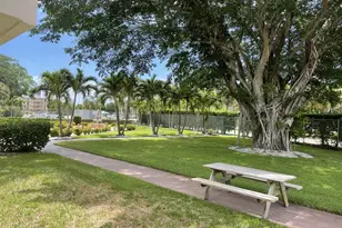 225 Bonnie Blvd, Palm Springs, FL 33461 - Photo 22