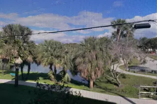 225 Bonnie Blvd, Palm Springs, FL 33461 - Photo 38