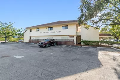 400 Executive Center Drive #209, West Palm Beach, FL  - Photo 16