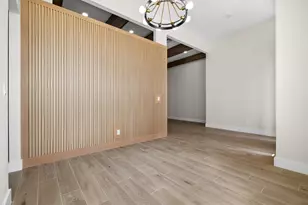 122 SE Via Lago Garda, Port Saint Lucie, FL 34952 - Photo 4