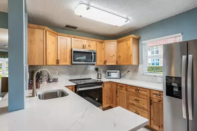 65 Woodland Drive #106, Vero Beach, FL 32962 - Photo 12