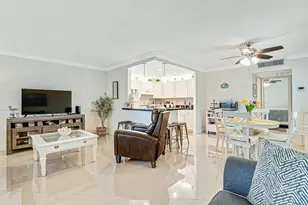350 Tuscany G, Delray Beach, FL 33446 - Photo 2
