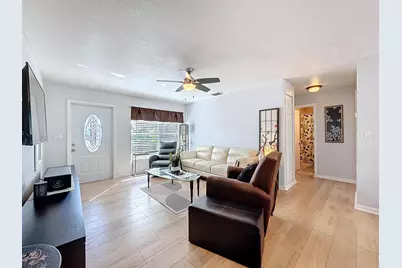 6293 NW 27th Street, Margate, FL 33063 - Photo 8