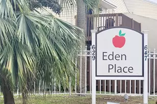 631 Executive Center Dr, West Palm Beach, FL 33401 - Photo 1