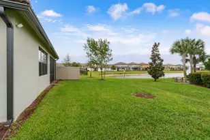 8202 Cadre Noir Rd, Lake Worth, FL 33467 - Photo 22