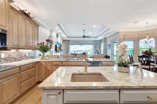 7715 Maywood Crest Dr, West Palm Beach, FL 33412 - Photo 6