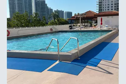 290 174th Street #1111, North Miami Beach, FL 33160 - Photo 36