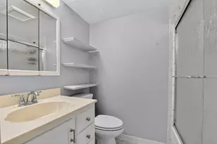 501 SW 11th Pl, Boca Raton, FL 33432 - Photo 18