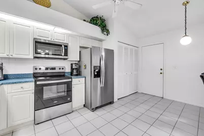 7773 Silver Lake Drive, Delray Beach, FL 33446 - Photo 10
