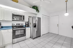 7773 Silver Lake Dr, Delray Beach, FL 33446 - Photo 10