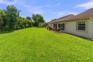 7773 Silver Lake Dr, Delray Beach, FL 33446 - Photo 4