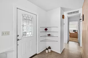 4705 Holly Dr, Palm Beach Gardens, FL 33418 - Photo 6