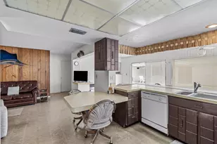 4705 Holly Dr, Palm Beach Gardens, FL 33418 - Photo 22