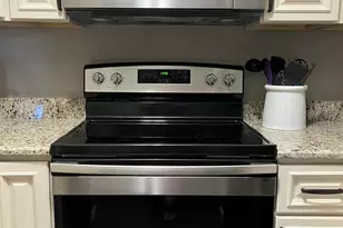 1548 SE Royal Green Cir, Port Saint Lucie, FL 34952 - Photo 4