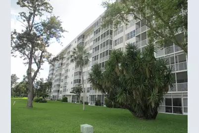 3300 N Palm Aire Drive #306, Pompano Beach, FL 33069 - Photo 4