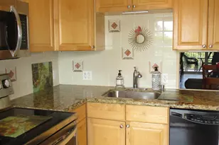 3300 N Palm Aire Dr, Pompano Beach, FL 33069 - Photo 10