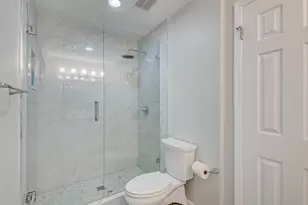 17 Selby Ln, Palm Beach Gardens, FL 33418 - Photo 52