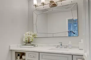 17 Selby Ln, Palm Beach Gardens, FL 33418 - Photo 38