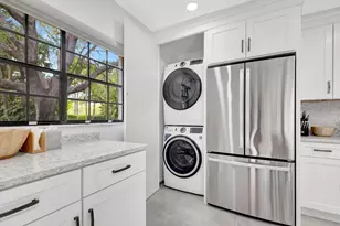 355 Prestwick Cir, Palm Beach Gardens, FL 33418 - Photo 22