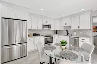 355 Prestwick Cir, Palm Beach Gardens, FL 33418 - Photo 18