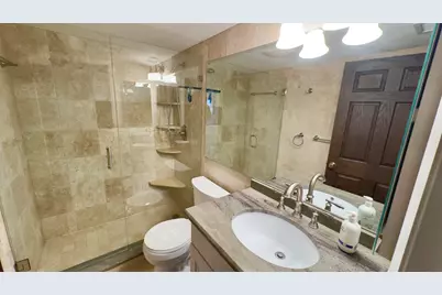 102 Half Moon Circle #F2, Hypoluxo, FL 33462 - Photo 36