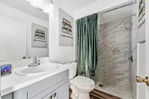 651 Foresteria Dr, West Palm Beach, FL 33403 - Photo 18