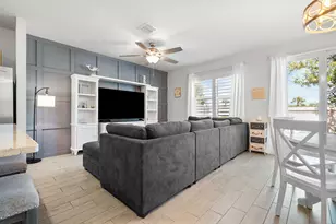 341 SE Halifax Ln, Stuart, FL 34994 - Photo 8