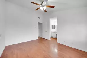 4718 NW 82nd Ave, Lauderhill, FL 33351 - Photo 14