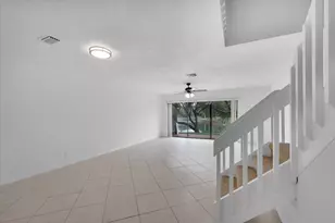 4718 NW 82nd Ave, Lauderhill, FL 33351 - Photo 8