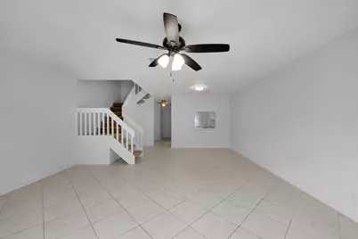4718 NW 82nd Avenue #1706, Lauderhill, FL 33351 - Photo 10