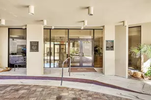 2800 N Ocean Dr, Singer Island, FL 33404 - Photo 4