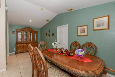 557 SW Baoy Avenue, Port Saint Lucie, FL 34953 - Photo 6