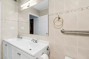 1985 S Ocean Dr, Hallandale Beach, FL 33009 - Photo 34