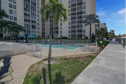 1391 S Ocean Boulevard #805, Pompano Beach, FL 33062 - Photo 32