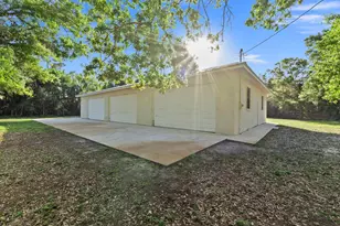 11541 Okeechobee Rd, Fort Pierce, FL 34945 - Photo 32