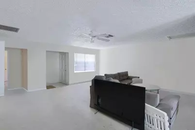 11099 Ridge Avenue, Fort Pierce, FL 34982 - Photo 6