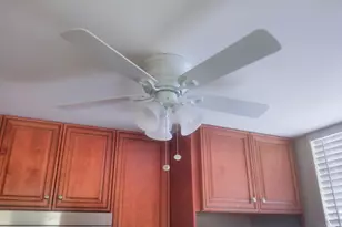 3710 Whitehall Dr, West Palm Beach, FL 33401 - Photo 4