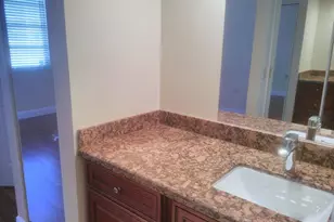 3710 Whitehall Dr, West Palm Beach, FL 33401 - Photo 8